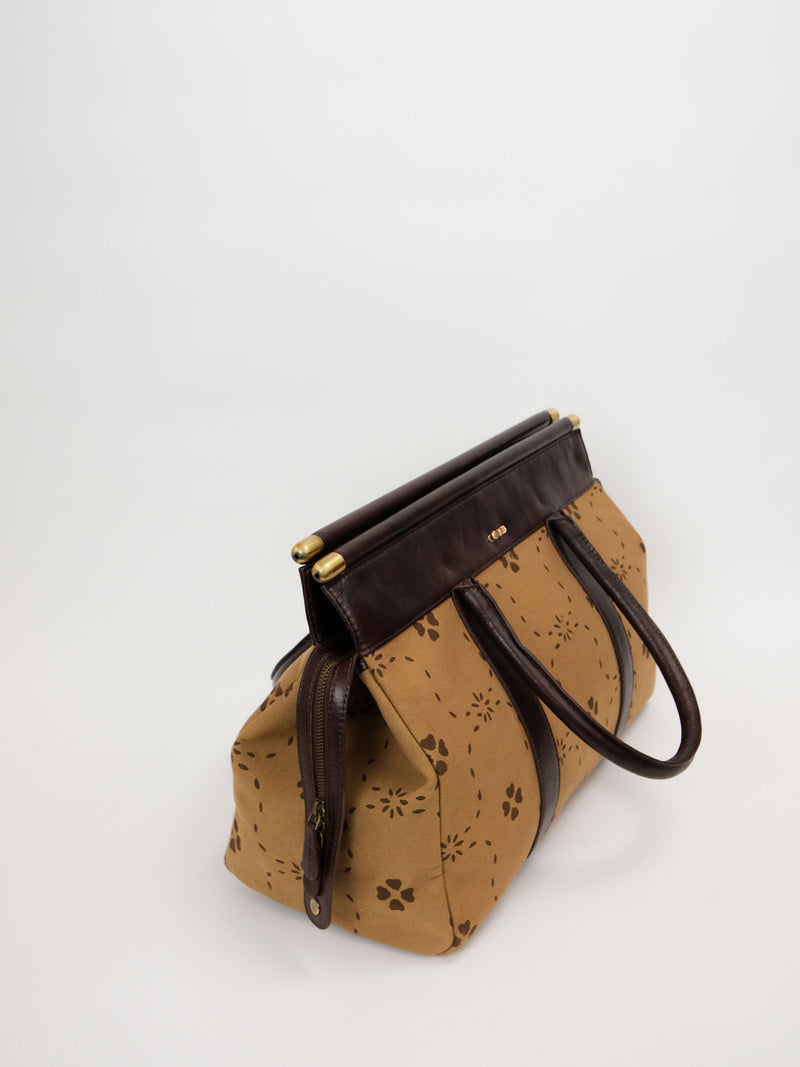 Nomad Duffle